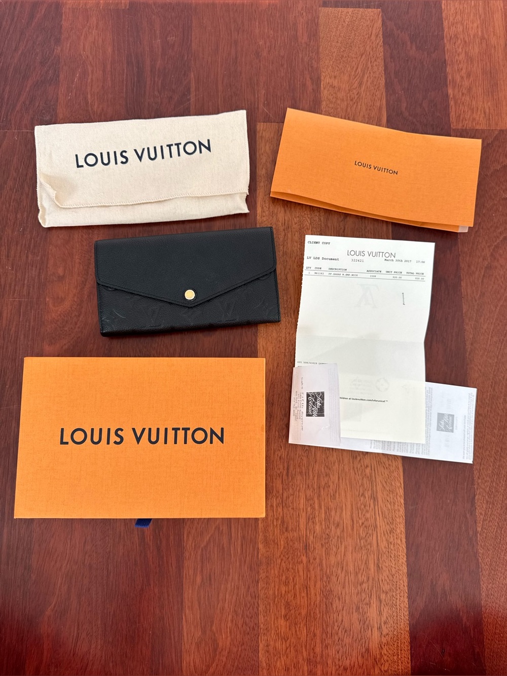Louis Vuitton Black Textured Sarah Wallet
